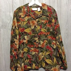 Beautiful Floral Blouse - PLUS SIZE 16